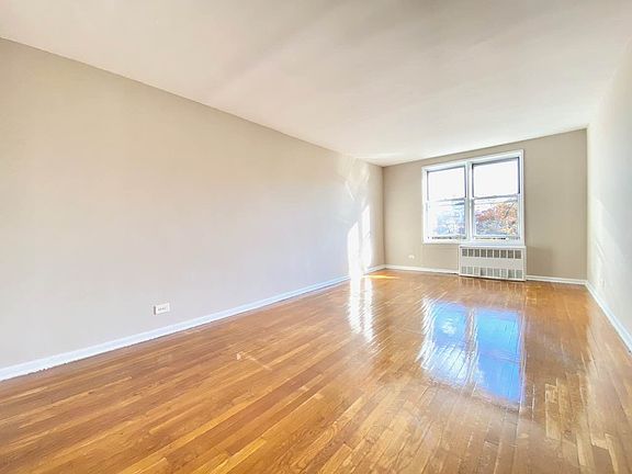 4th image of 38-15 Bowne St #6F