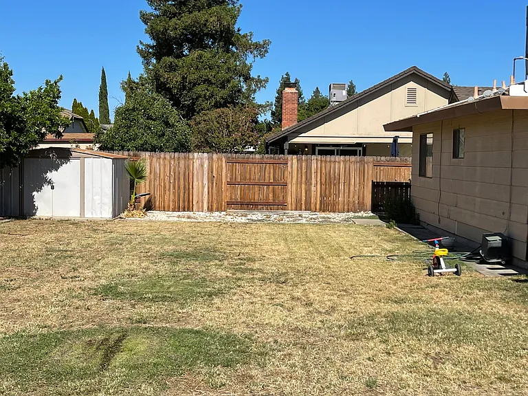 1553 Camino De Flores — Photo 14