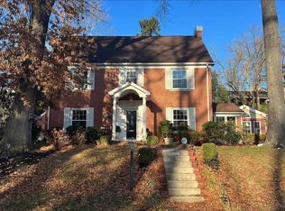 2010 Cherry Ave, Huntington, WV 25701