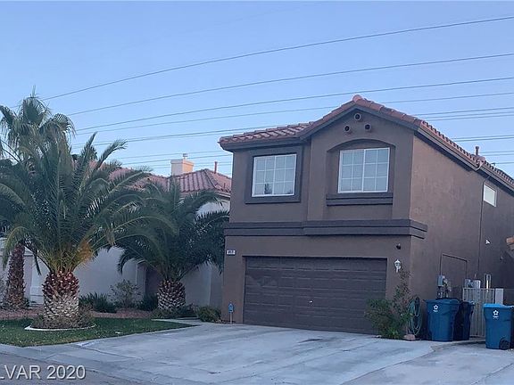 2nd image of 817 Plantain Lily Ave
