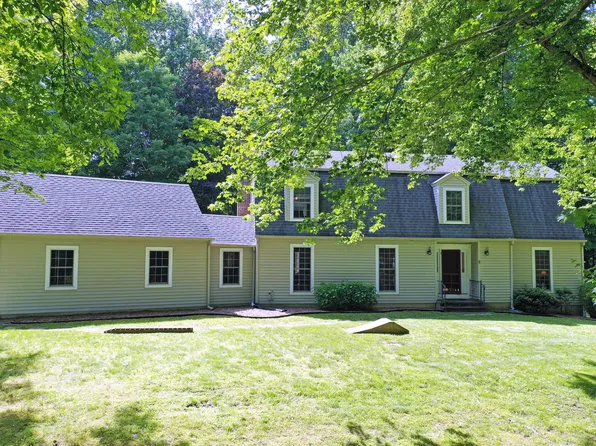 3 Pepperidge Trail, Old Saybrook, CT 06475