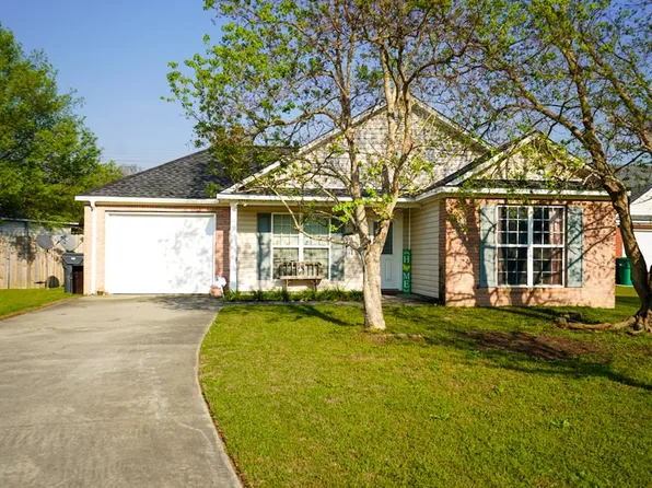 3901 Lillian Guest Cir, Valdosta, GA 31605