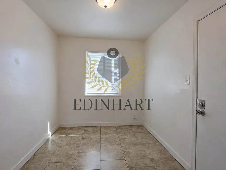1916 E Hunter Ave #4 — Photo 9