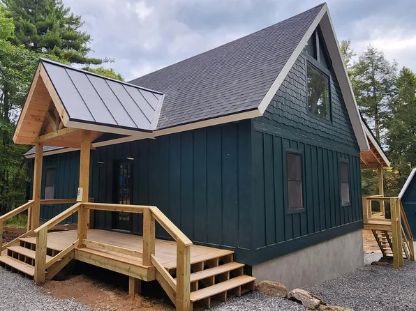 3900 Mayhew Inn Rd, Oakland, MD 21550