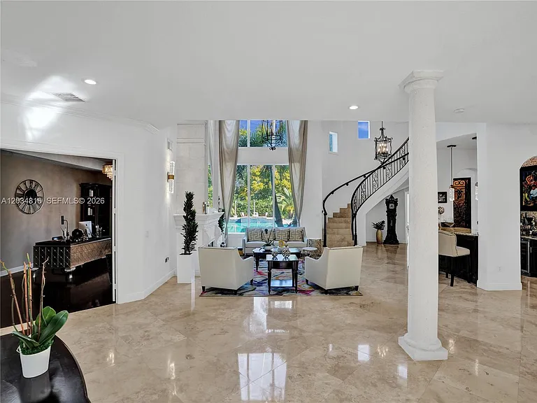 14321 Jockey Cir N — Photo 9