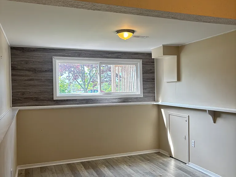 152 Hampton Grn — Photo 13