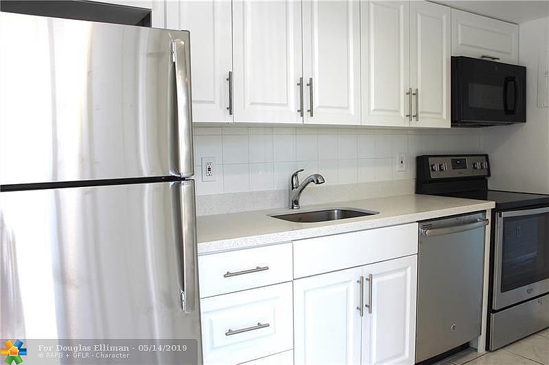 1st image of 1790 SE 23rd Ave APT 2B