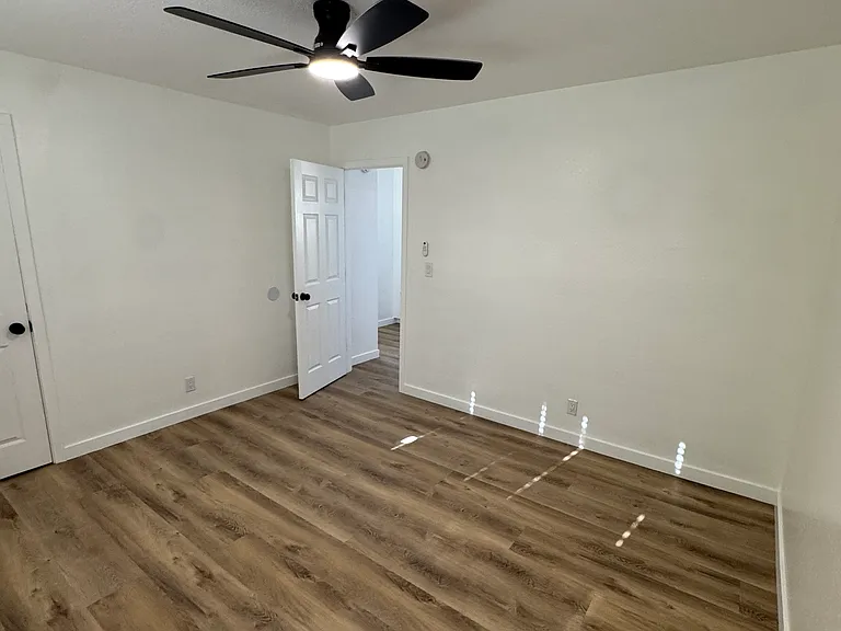 519 E Ridgecrest Blvd #A — Photo 15