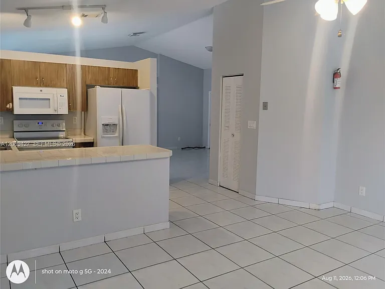 6766 NW 69th Ct — Photo 9