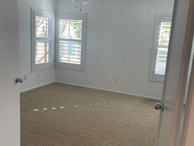 1080 Tustin Grove Dr — Photo 9