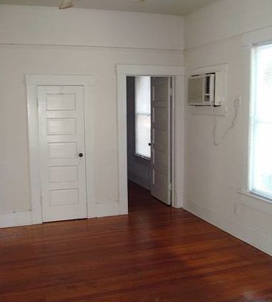 2nd image of 333 7th St S