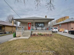 24 Loney Ave, Toronto, ON M3L1E9