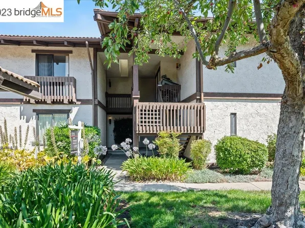 1357 Camino Peral APT C, Moraga, CA 94556