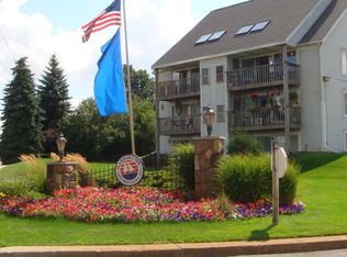 9321 Harbor Cove Cir #F83E952B2, Whitmore Lake, MI 48189