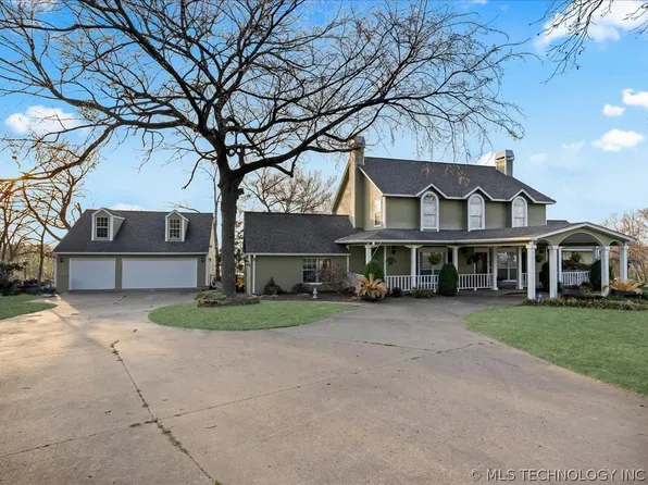22972 Woodridge Dr, Claremore, OK 74019