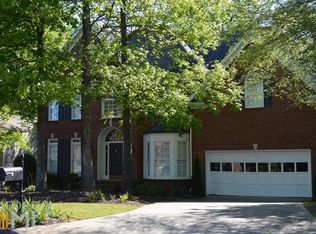 910 Wilde Run Ct, Roswell, GA 30075