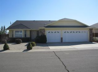 2441 Christmas Tree Dr, Carson City, NV 89703