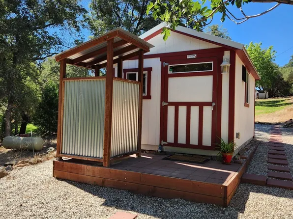 11025 Vagabond Ln, Smartsville, CA