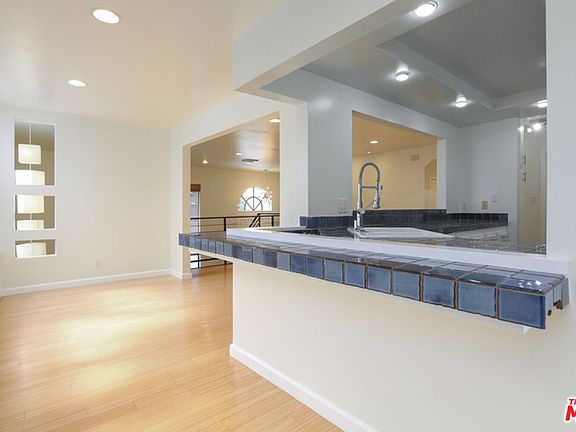 5th image of 625 Mildred Ave