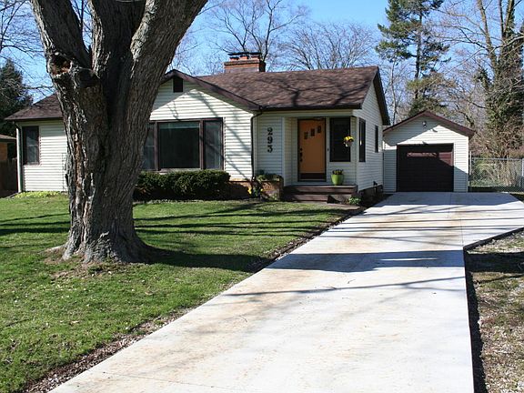 2nd image of 293 Hunter Dr