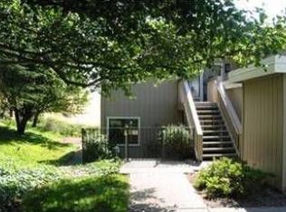 1572 Stanley Dollar Dr APT 1A, Walnut Creek, CA 94595