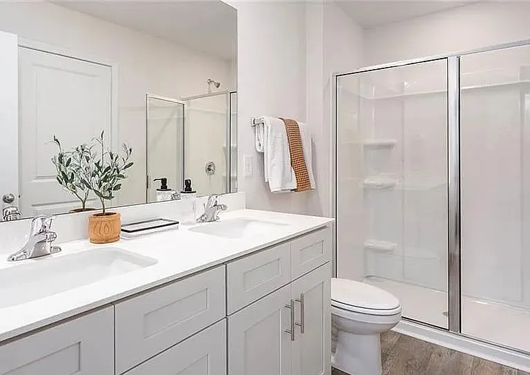 1320 Maltese Ln — Photo 4