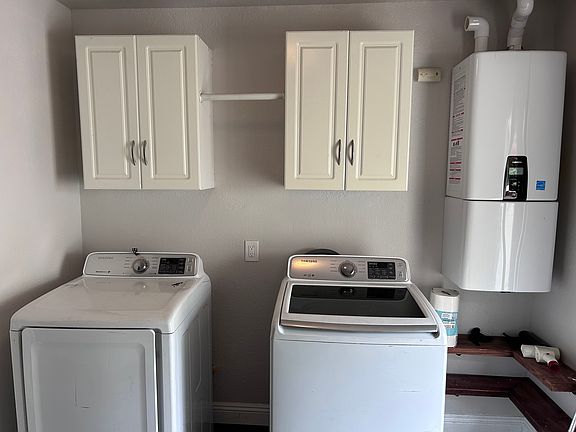 2nd image of 818 S San Carlos Ct #1
