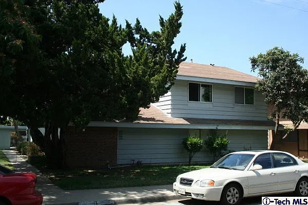 2018 E Evergreen St
