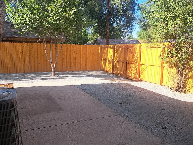 58 S Julian St — Photo 31