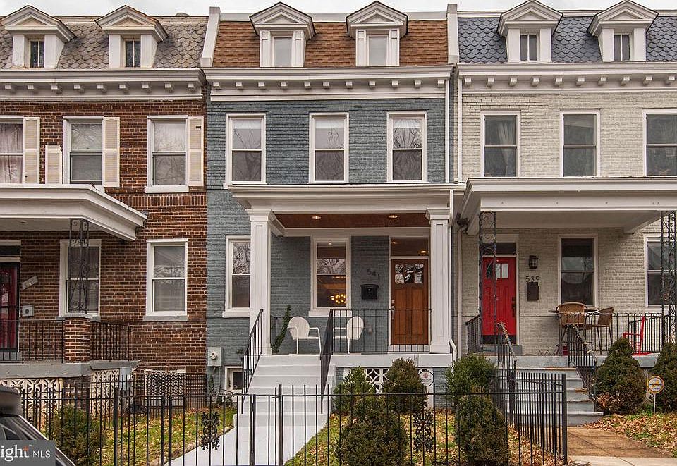 Stunning Petworth Row Home Fully Renovated in 2014