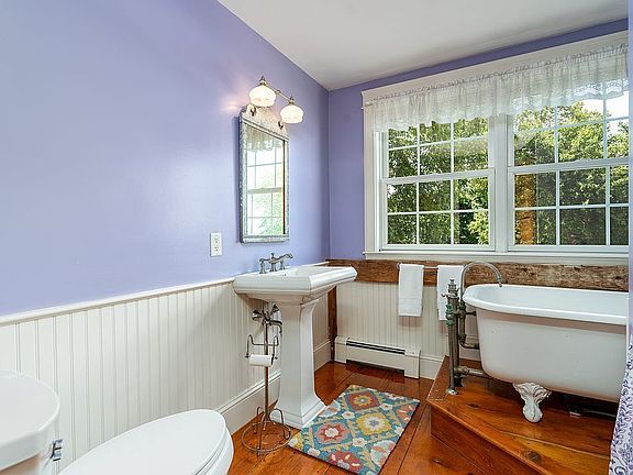 4th image of 213 Yagger Rd