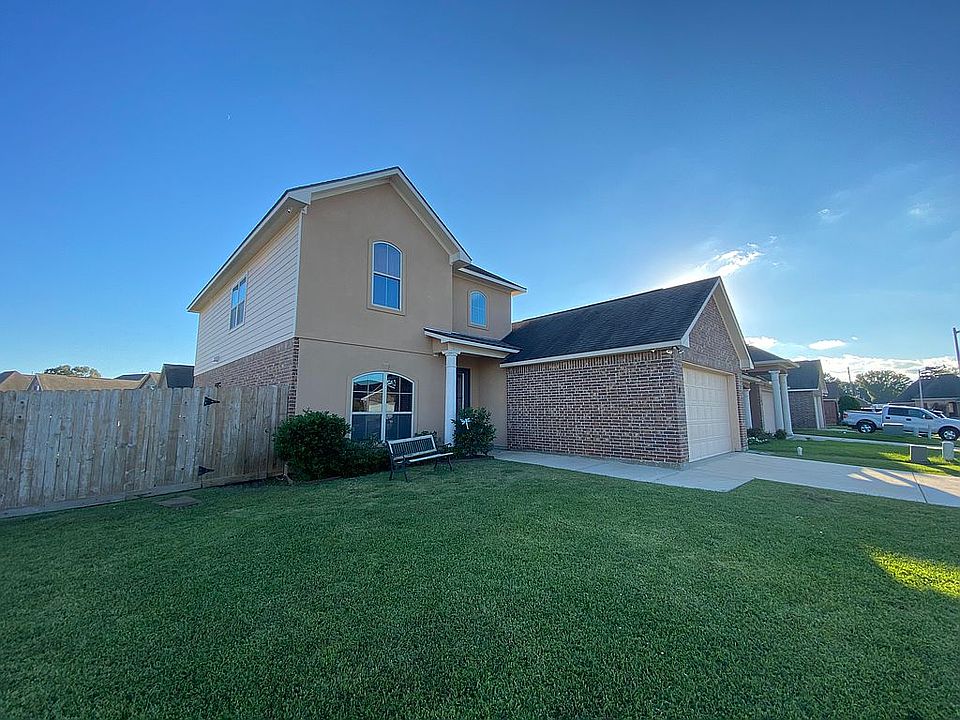 108 Cautillion Drive