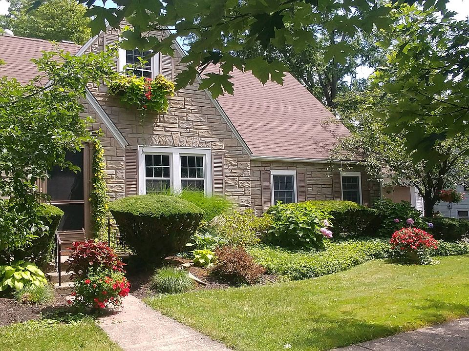 1st image of 4267 Wildwood Dr