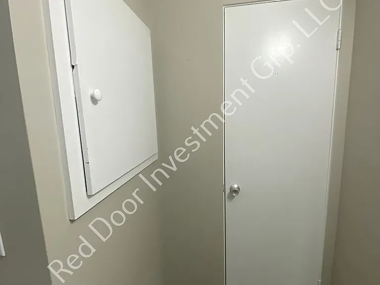 1 & 2 Bedrooms Available in Downtown St. Cloud — Photo 34