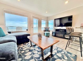 701 NW Coast St APT 207, Newport, OR