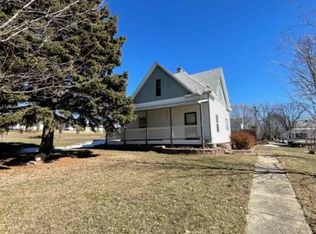 218 Whitten St, Winside, NE 68790