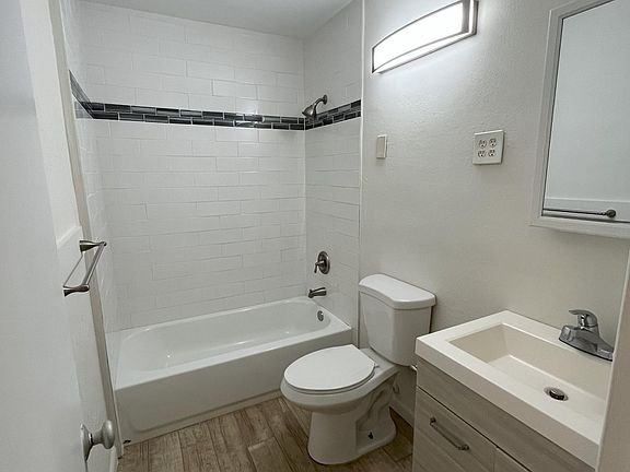 2nd image of 21338 Coulton Ave #1