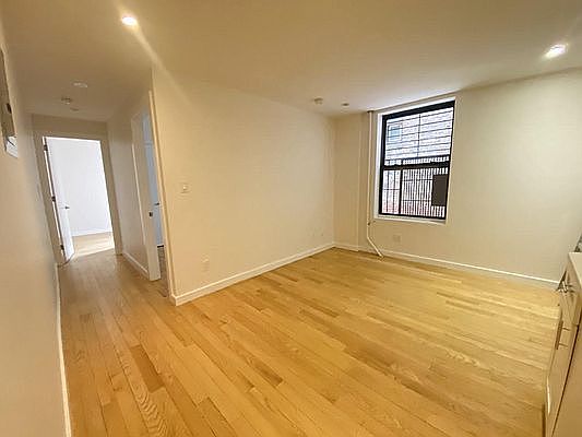 2nd image of 304 10th St #298-14