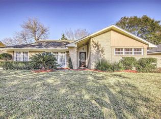 5210 Redstart St, Houston, TX 77035