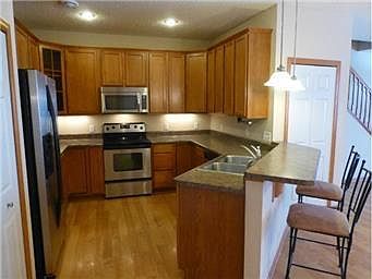 3rd image of 10794 Hawthorn Trl Unit C