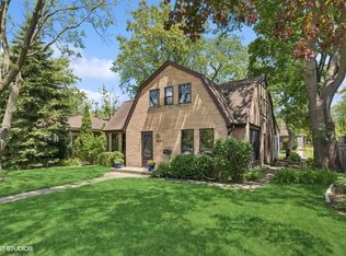 733 Courtland Ave, Park Ridge, IL 60068