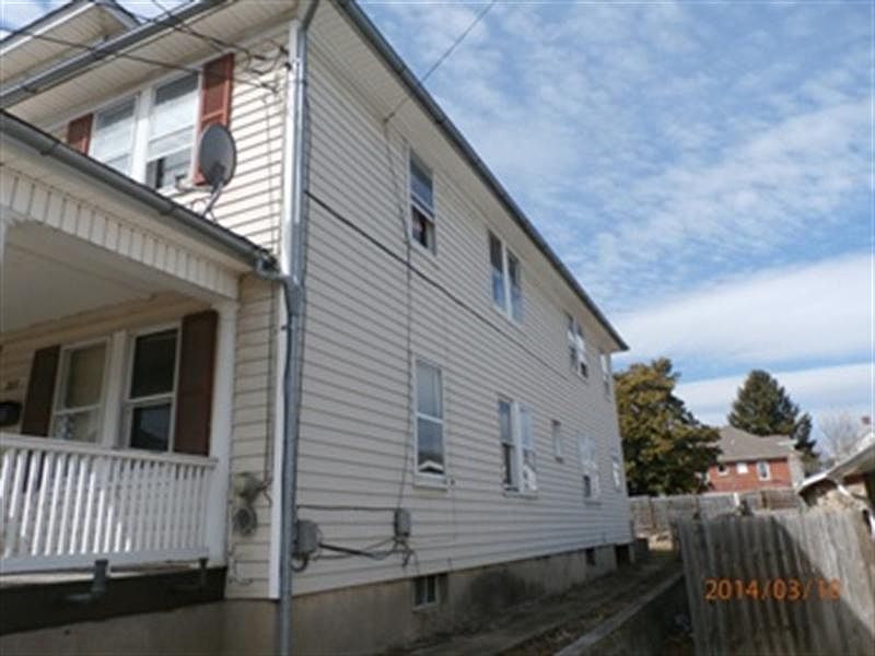 2nd image of 717 & 719 Faulkner Ave