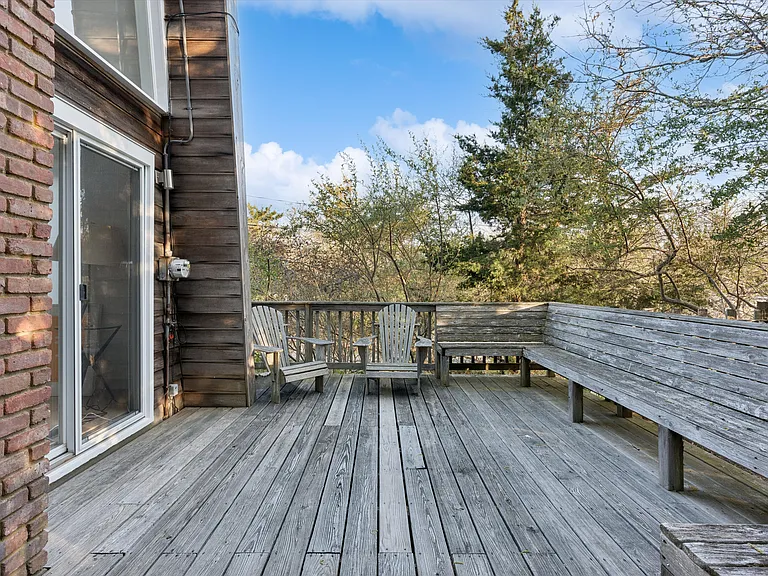 75 Cliff Rd — Photo 26