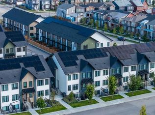 40 N Livingston Parade NE #205, Calgary, AB T3P 2K4