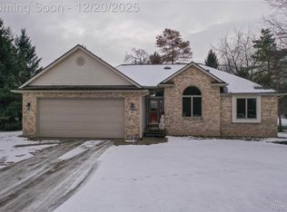9493 Pine Needle Trl, Flushing, MI
