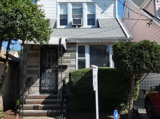 9213 92nd Ave, Woodhaven, NY 11421