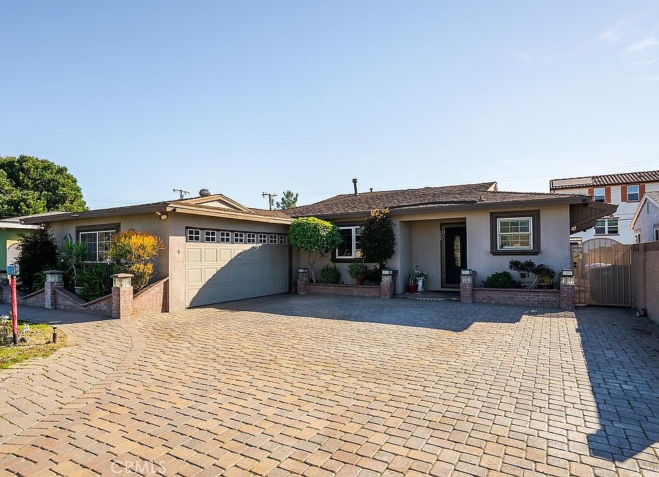 1st image of 19546 E Calora St