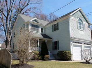 65 Harding Rd, Lexington, MA 02420