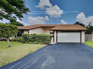 9701 NW 33rd Mnr, Fort Lauderdale, FL 33351