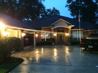 3854 Cardinal Oaks Cir, Orange Park, FL 32065